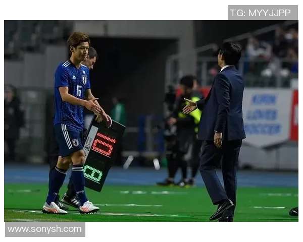 成都足球队积分榜领先66分展现强劲实力争夺冠军